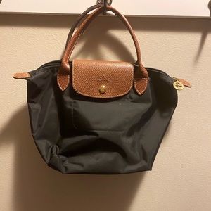 Longchamp Le Pliage size small in black